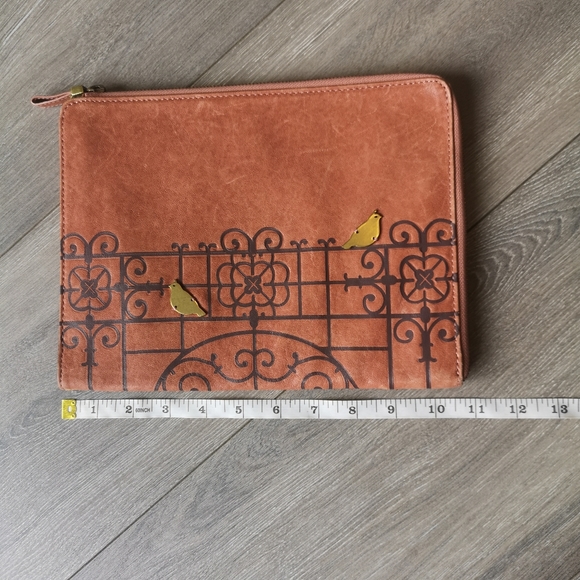 FOSSIL Penelope Collection Salmon Bird Leather Large Clutch Purse Pouch Wallet - Picture 13 of 16